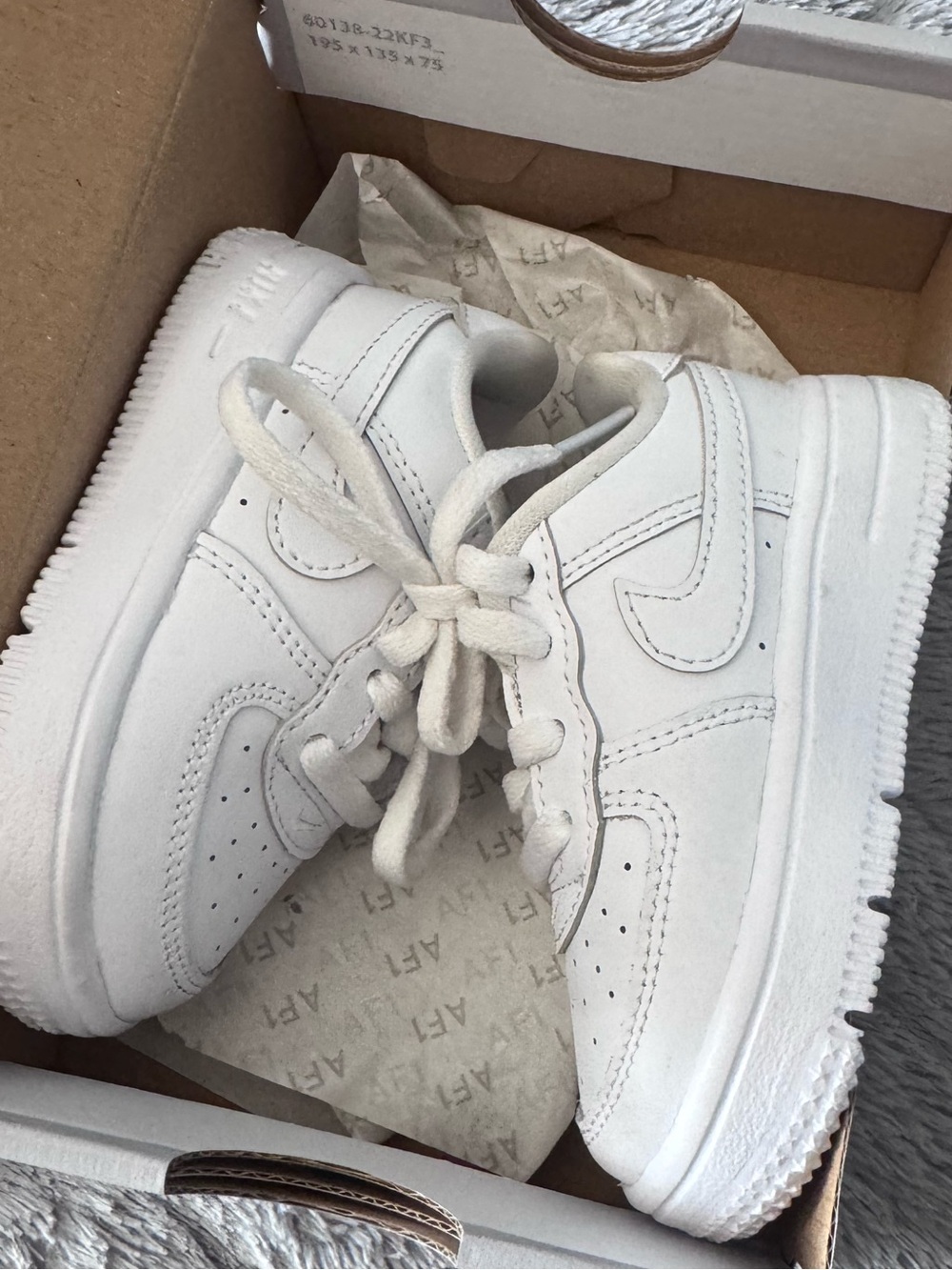 White Low-Top Air Force 1